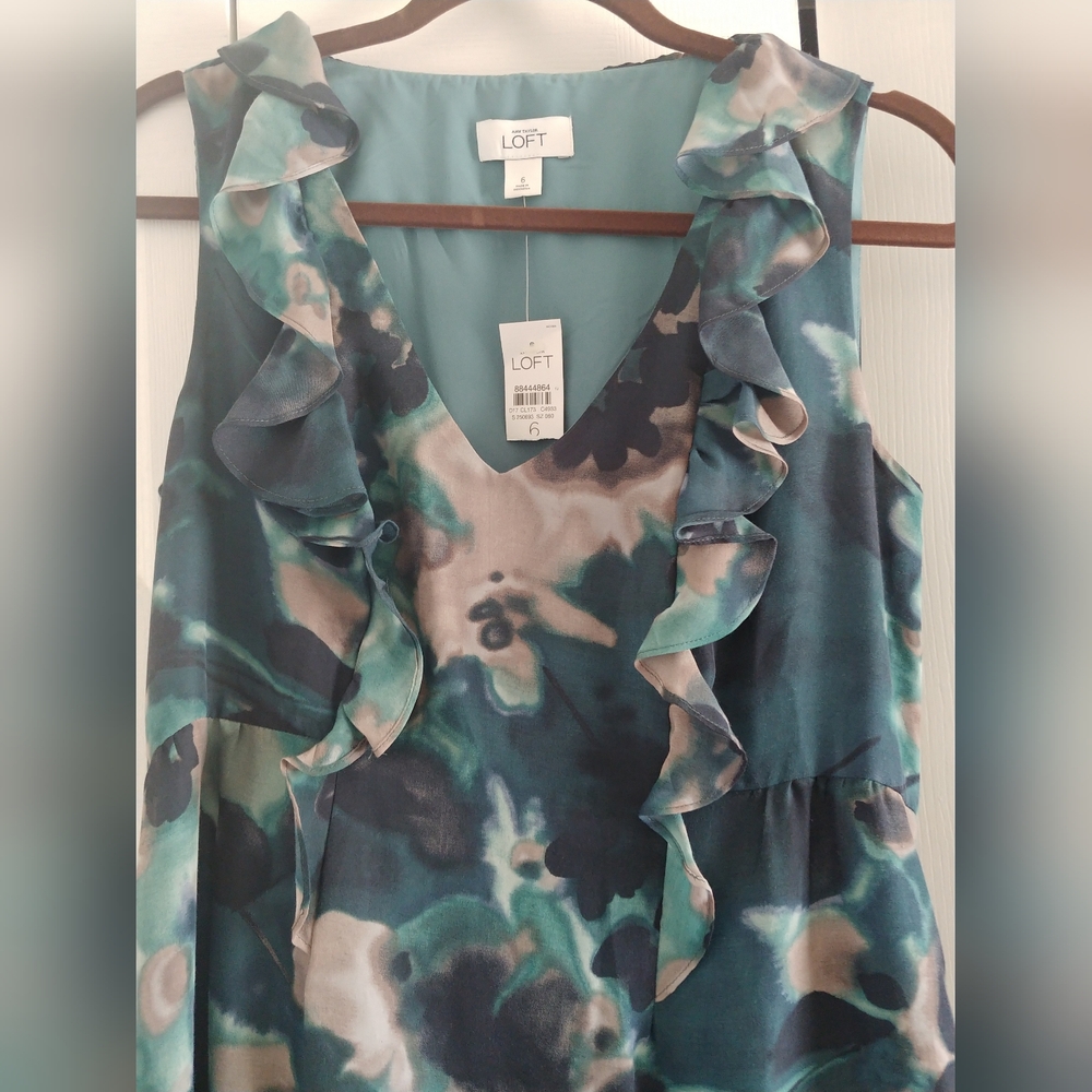 LOFT NEW Sleeveless dress Perfect For Wedding/graduation Size 6